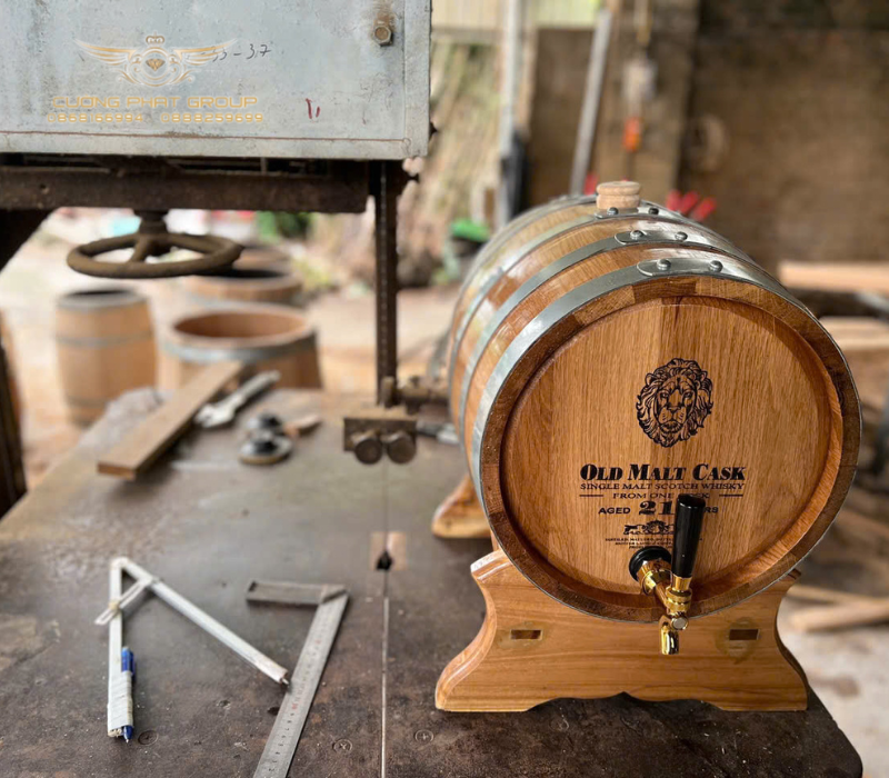 loại gỗ sồi làm thùng ủ rượu